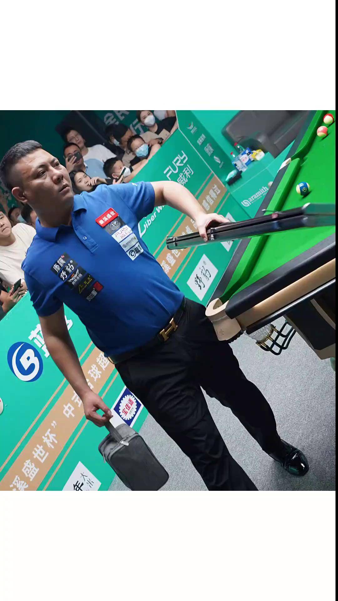 他不仅多次 他不仅多次