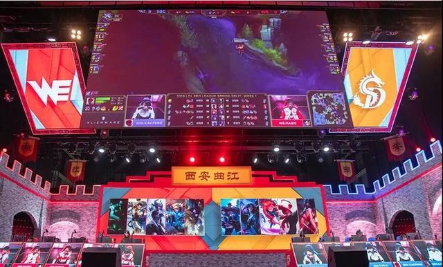 球稍显逊色 球稍显逊色