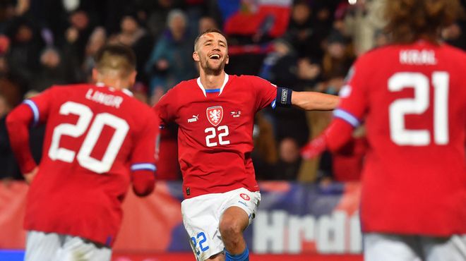 远高于赛事 远高于赛事