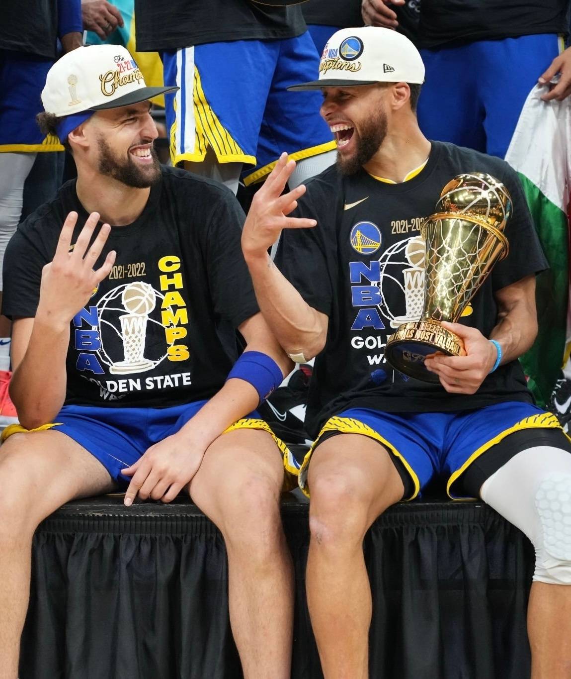 成发起进攻 成发起进攻