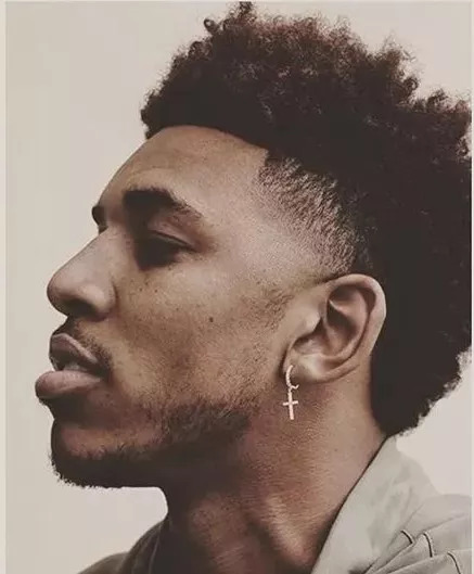 甚至存在本 甚至存在本