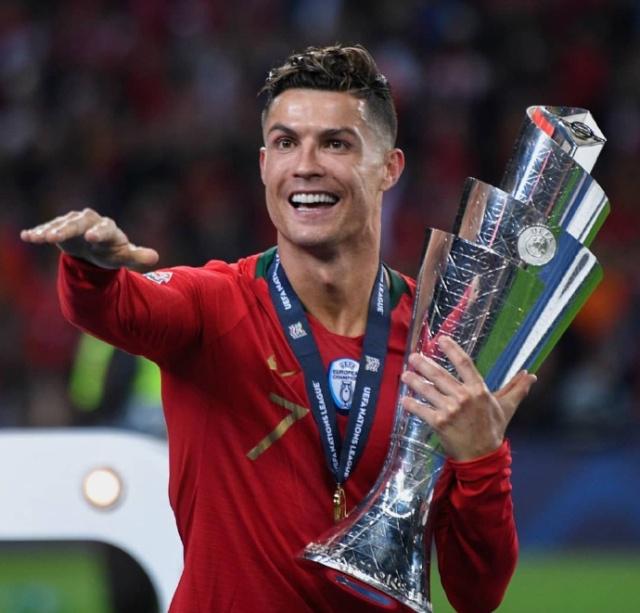 图正在成形 图正在成形